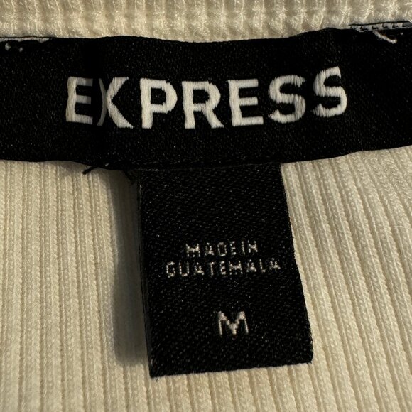 LIKE NEW! EXPRESS Ruffle Sleeve Ribbed Short Sleeve T-Shirt in Cream Siz… - Picture 5 of 8